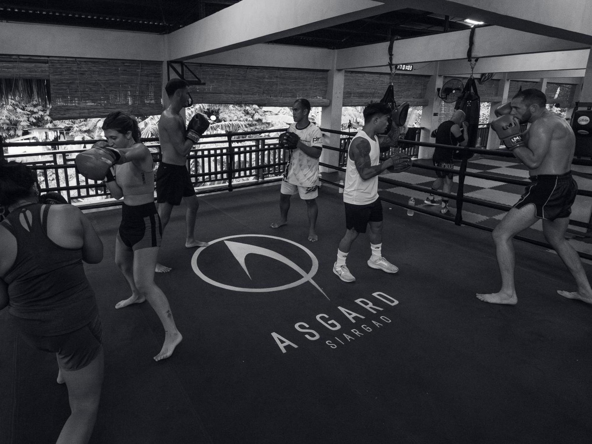 Asgard Resort & Mma Gym เจเนอรัลลูนา ภายนอก รูปภาพ